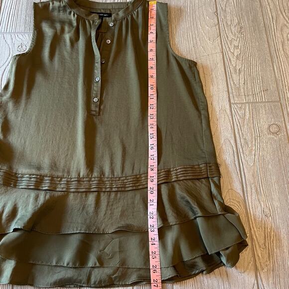 Banana Republic Tiered Ruffle Sleeveless Blouse - Picture 6 of 8